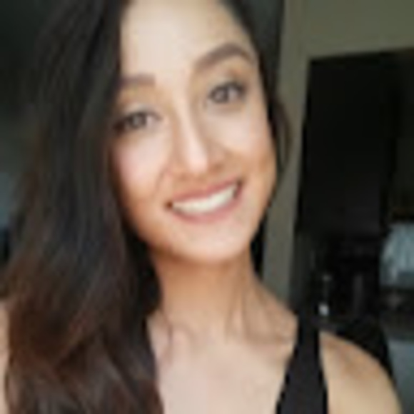 Meet your Posher, Crystal - Picture 1 of 1